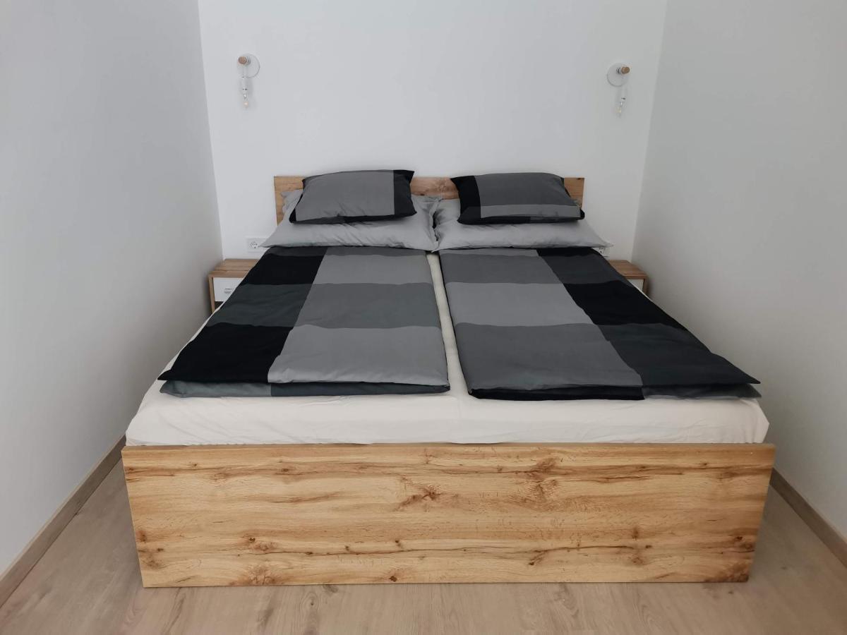 Sweet Life Apartman Eger Bagian luar foto